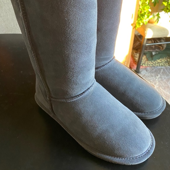 Bearpaw Boots - Picture 2 of 3